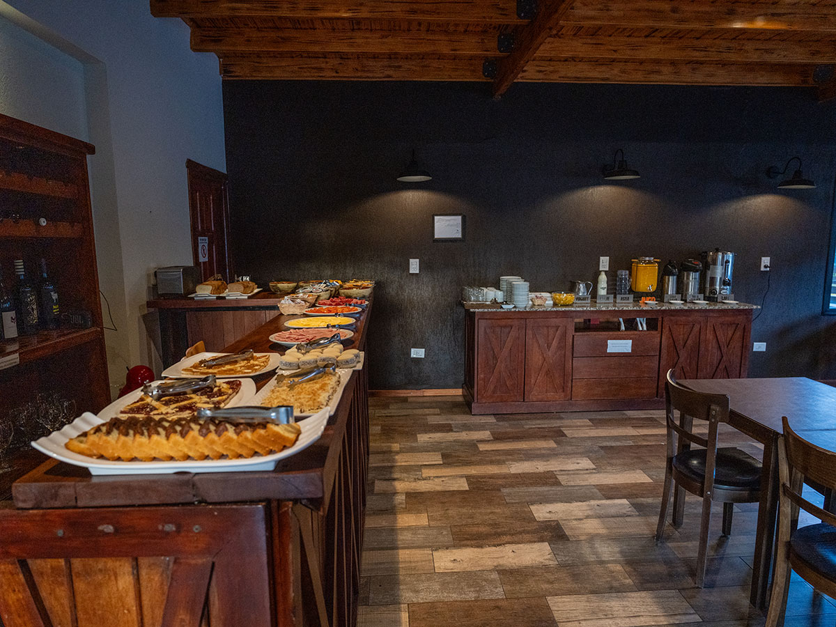 Área de desayuno — Hostería El Paraíso